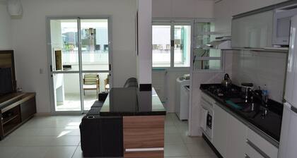 Your best spot in the sun in Ingleses. Spacious, new and beautiful!