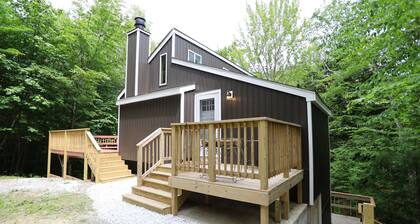 Make this private updated Waterville Estates Home your next family vacation! (BV146E)