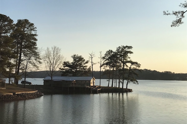 湖