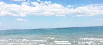 APART BORD DE L'EAU AVEC BARBECUE / PISCINE / WIFI