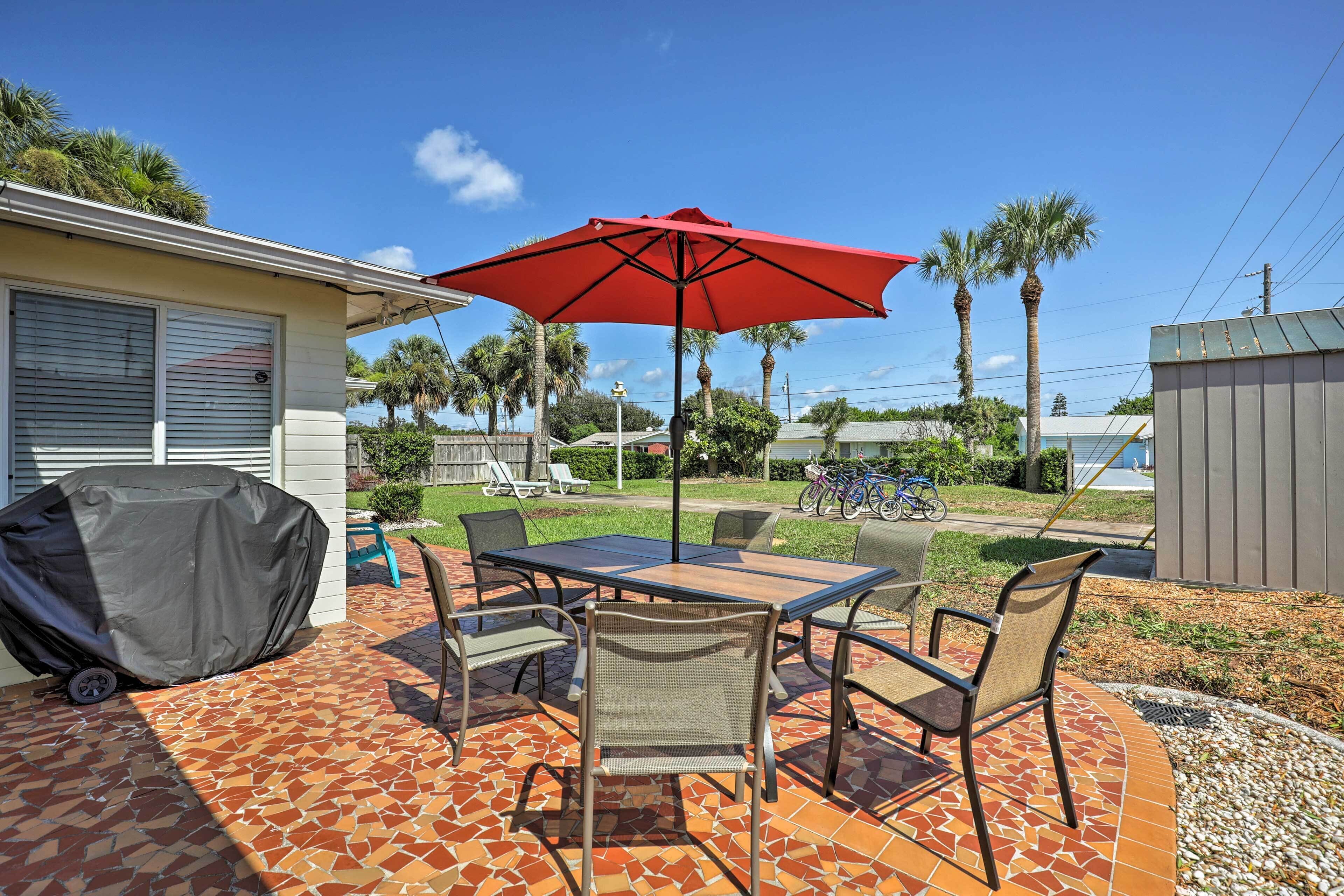 Ormond Beach House w/ Lanai: Walk to Ocean!