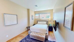 4 habitaciones, tabla de planchar con plancha y wifi gratis