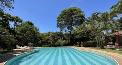 Paradise Farm on the banks of the Jaguari River