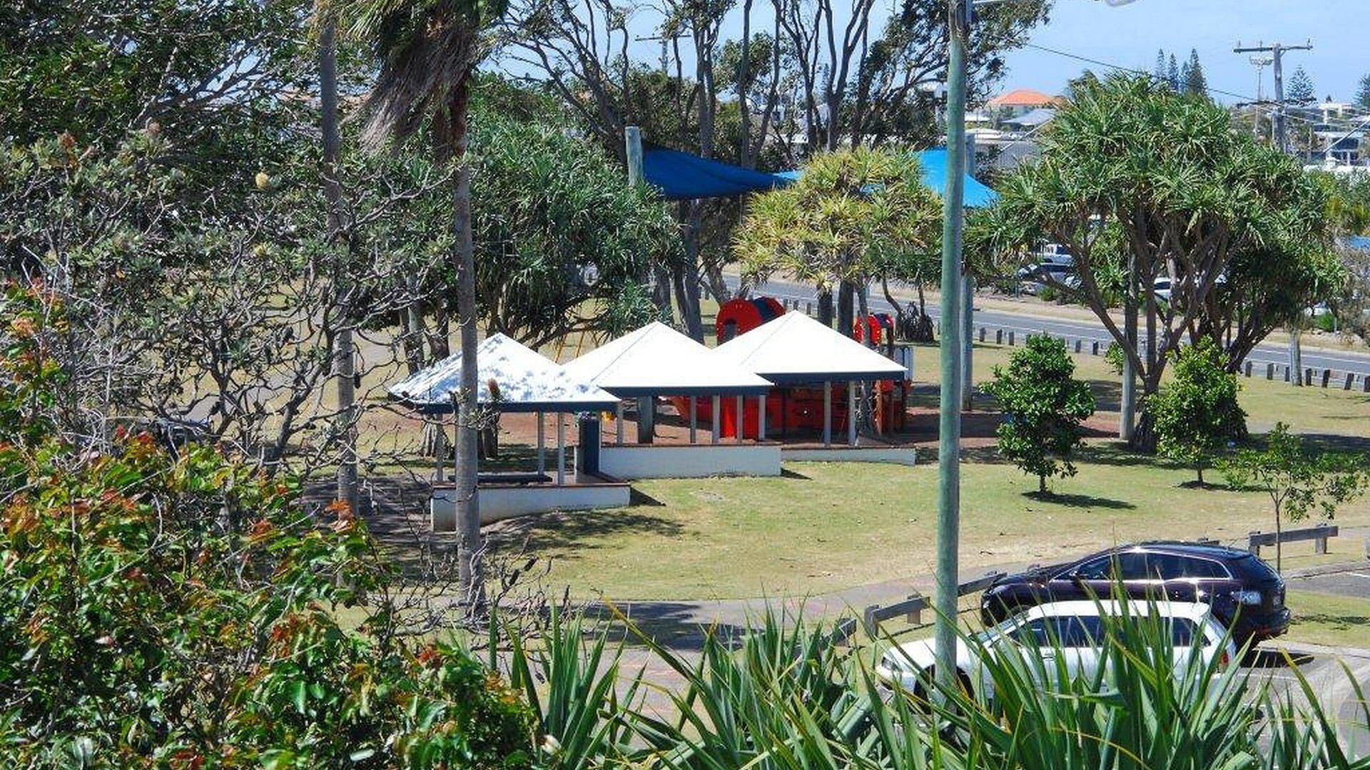 Illawong 4 - 2 Bedroom Unit just opposite the Beach — image 17