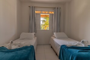 Apartament familiar, diversos llits, no fumadors | Roba de llit d'alta qualitat i matalassos amb encoixinament addicional 