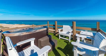 Arte en la playa: casa de océano a río, en la playa. Piscina, Jacuzzi, Ascensor, Muelle