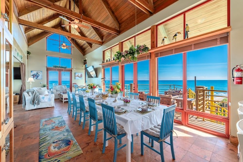 Art on the Beach:  Ocean-to-river house, ON beach. Pool, Hot Tub, Elevator, Dock