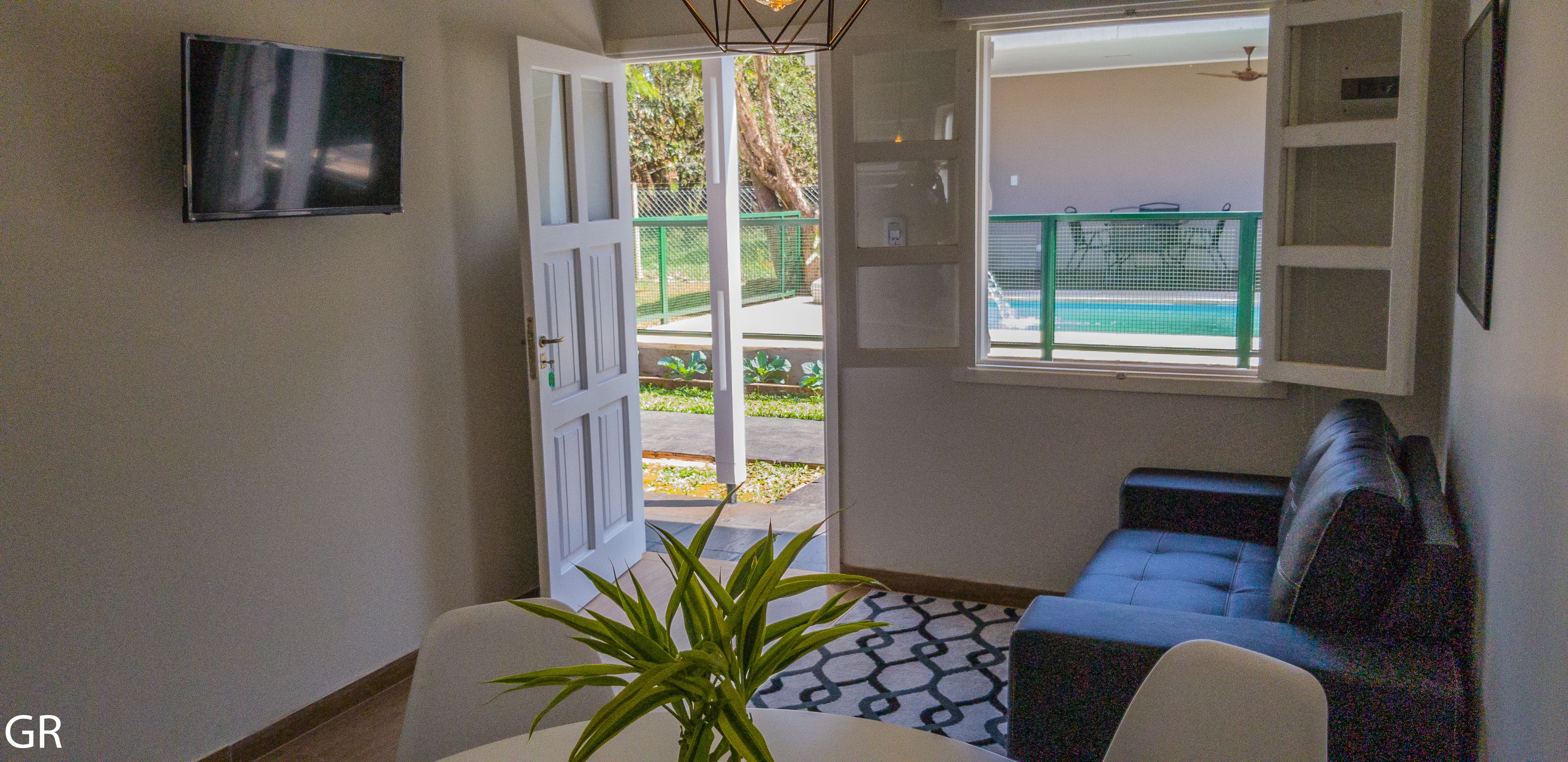 2 bedrooms, Egyptian cotton sheets, premium bedding, pillowtop beds