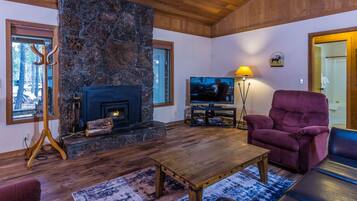 TV, fireplace, DVD player