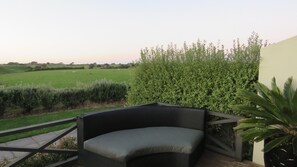Terrace/patio - Idyllic quiet rural location designed for the modern traveller (Sentry Hill)
