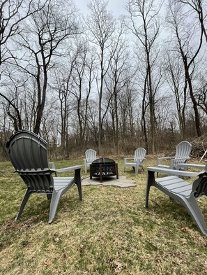 Property grounds - Best of both worlds! Amazing views plus an easy walk into town! (New Paltz)