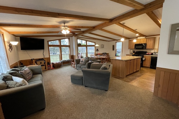 TV connectée, jeux vidéo, lecteur de DVD, vidéothÚque