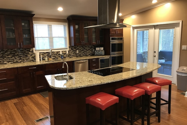 Kitchen right view