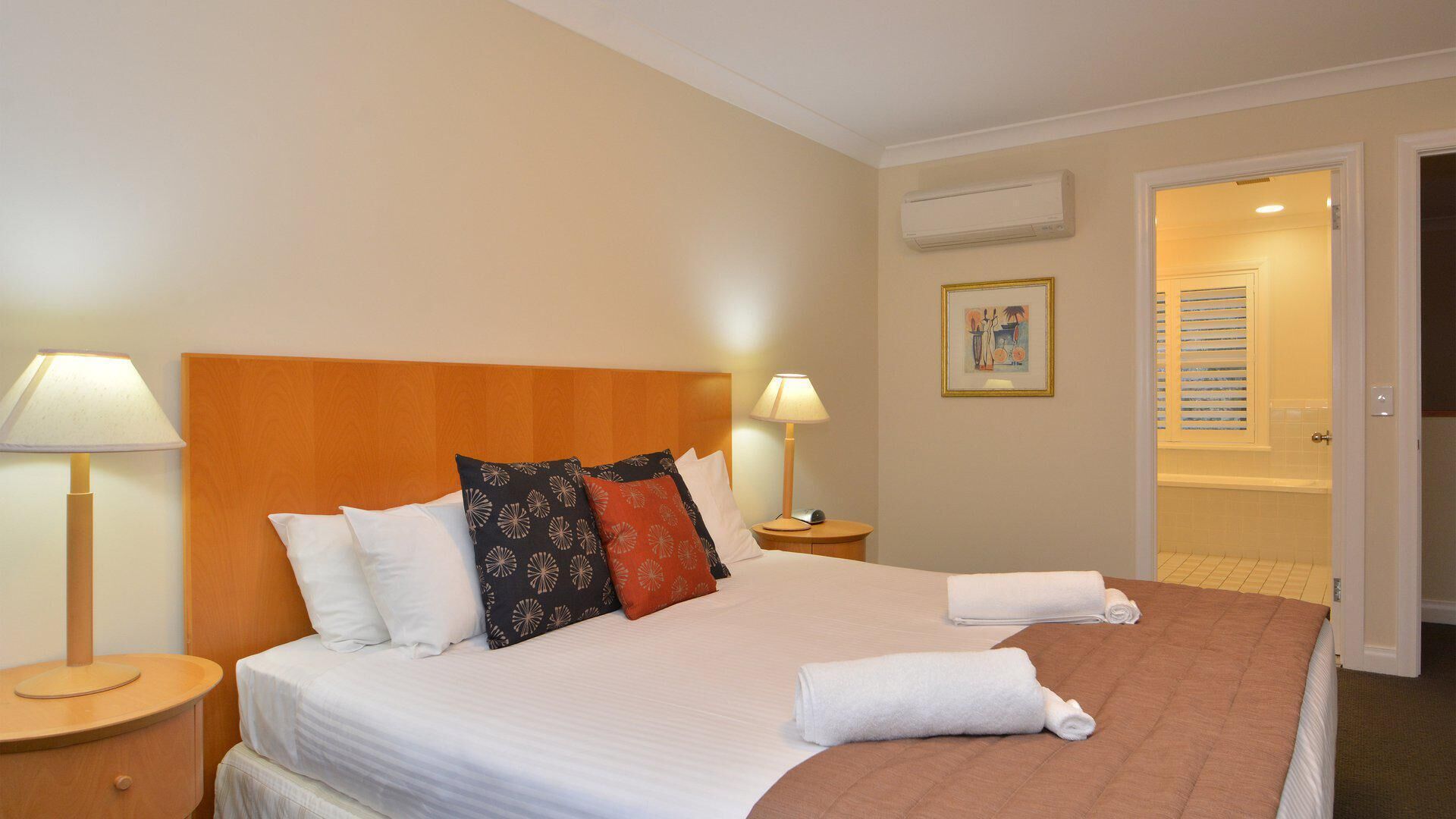 Villa 3br Chambourcin Villa located within Cypress Lakes Resort — image 14