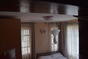 3 bedrooms, iron/ironing board, free WiFi, bed sheets - Covitech Apartments Nairobi (Nairobi)