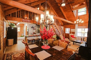 Cora's Main Log Cabin | Dining room - Cora's Cabins (Tyler)