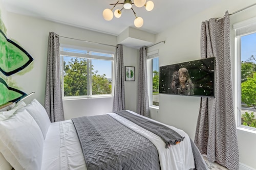 FIFA Perfect | ArTease 3: Walk to Wynwood & Design District