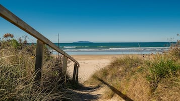 Tæt på stranden