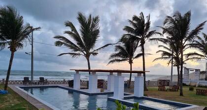 Beachfront house in Condado da Praia - 7 to 10 air-conditioned suites