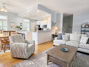 TV, fireplace - Compass Point Private House - Porches, Hammock, Beach, Pool, Tennis! (Pawleys Island)