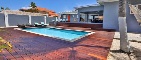 Piscine extérieure