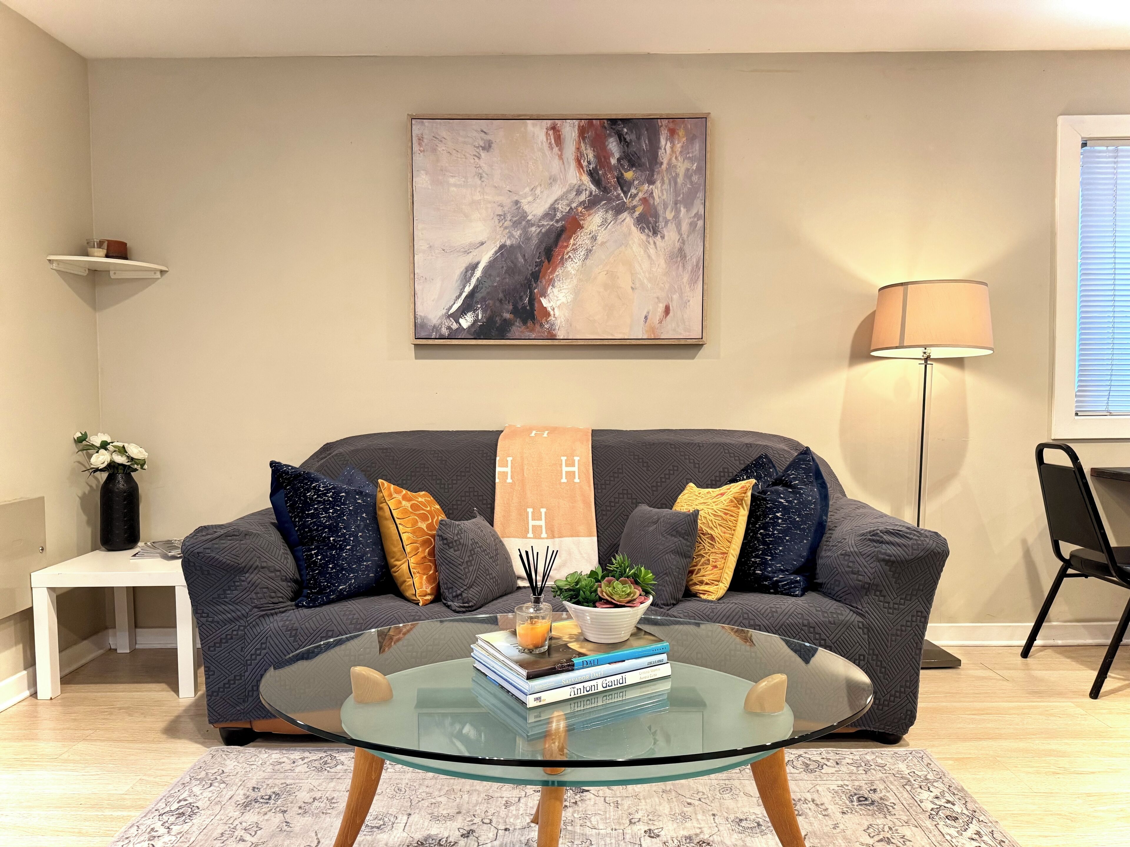 Smart TV, fireplace, toys, books