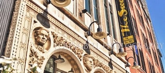 Heart of the City Group Hub • Patio • Fireplace • Parking