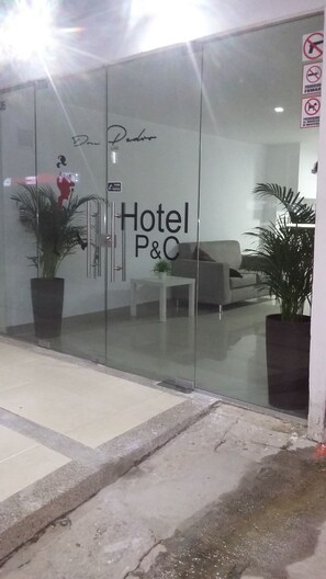 ロビー応接スペース