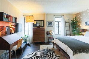 2 bedrooms, desk, iron/ironing board, free WiFi
