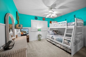 2 عدّة غرف نوم ومكتب ومكواة/لوح كي وواي فاي مجانًا