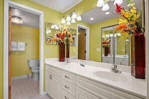 مجففات شعر، مناشف