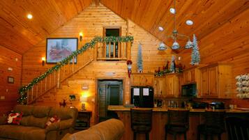 Smart-tv, pejs, dvd-afspiller, bordtennisbord