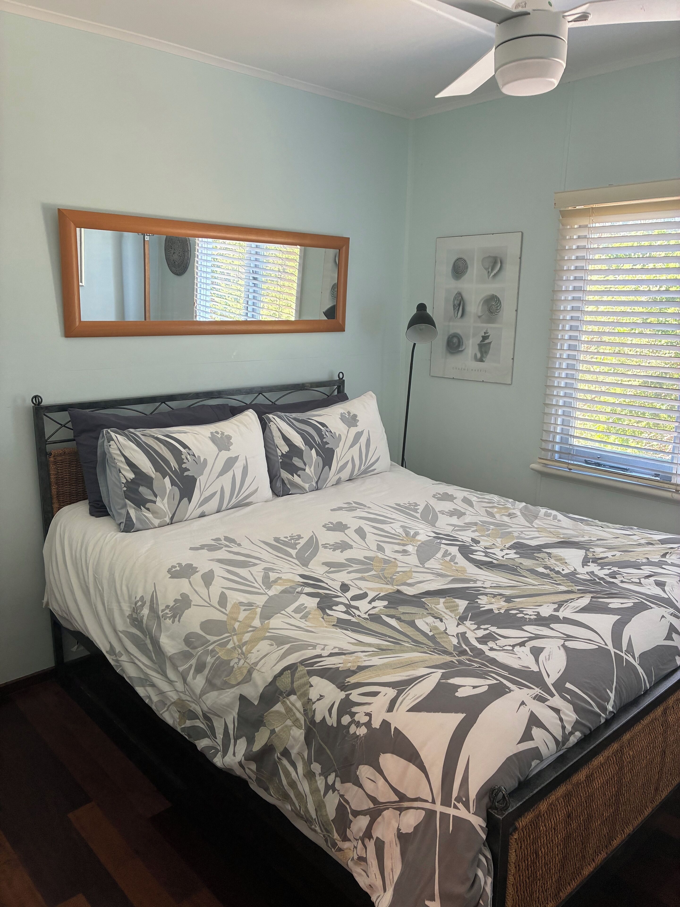 2 Schlafzimmer, Bügeleisen/Bügelbrett, Reisekinderbett, Bettwäsche