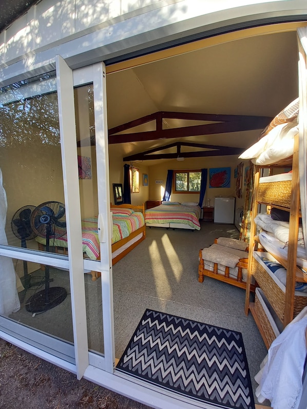 3 Schlafzimmer, Bügeleisen/Bügelbrett, kostenloses WLAN