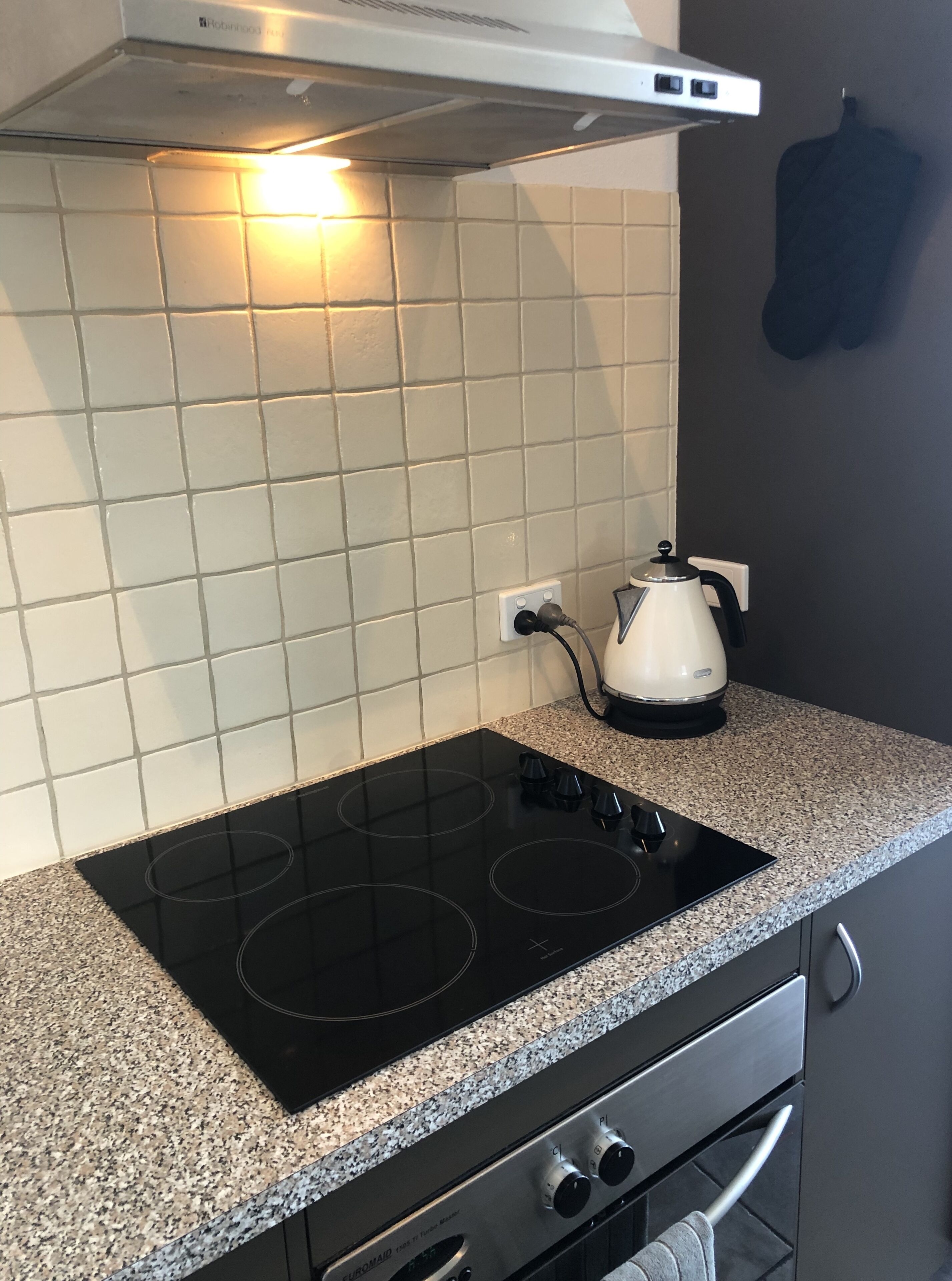 S t u d i o 4 on F e a r n — image 12