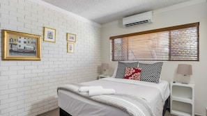 2 Schlafzimmer, Bügeleisen/Bügelbrett, Internetzugang