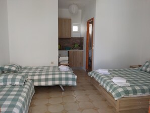 1 sovrum, strykjärn/strykbräda, resesäng och wi-fi