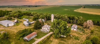 “Feels like Home!”  Family vacation, reunion on the Farm! 