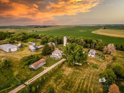“Feels like Home!”  Family vacation, reunion on the Farm! 