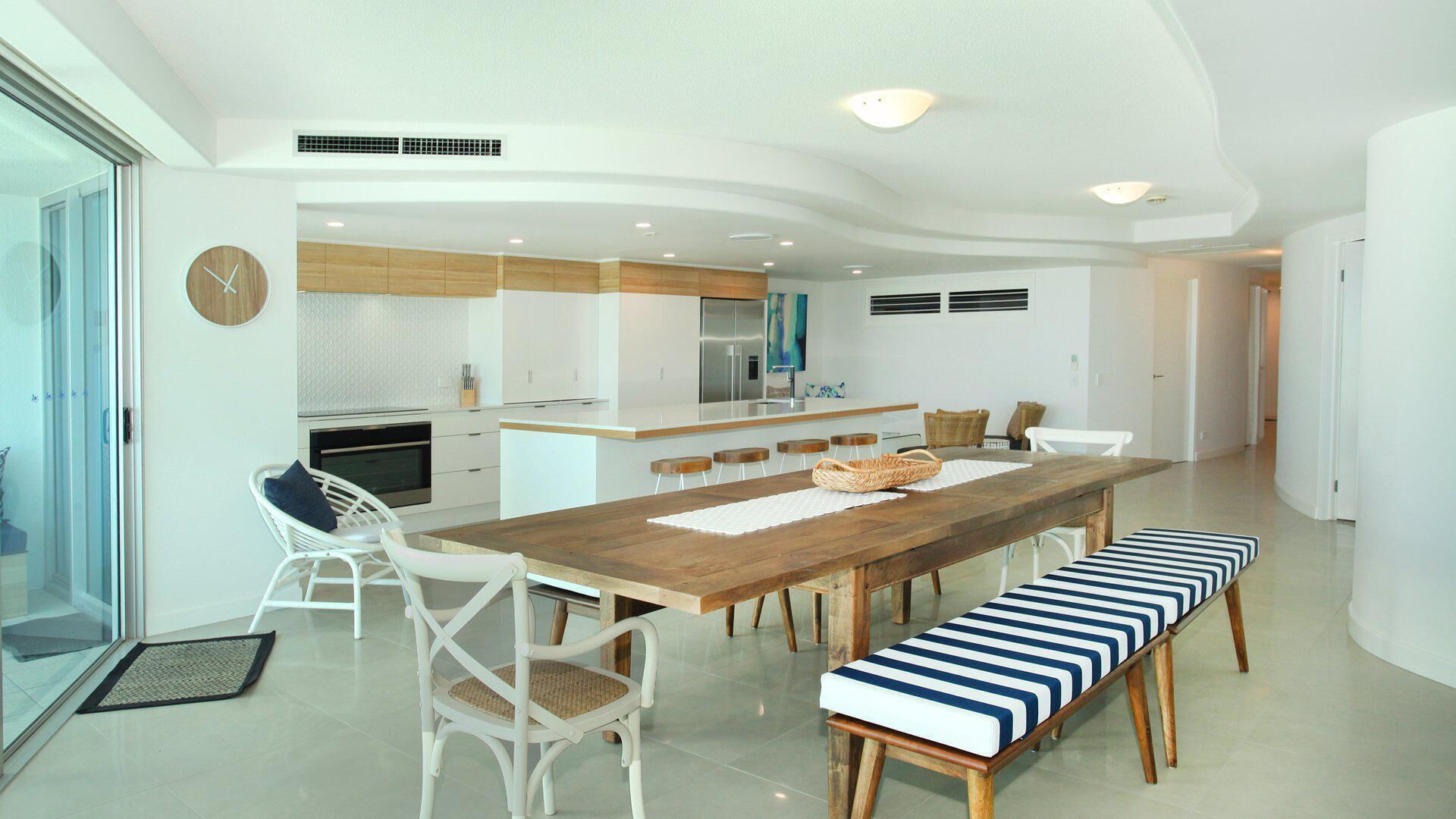 Sirocco 201 by G1 Holidays - Large Five Bedroom Beachfront Apartment in Sirocco Resort — image 10