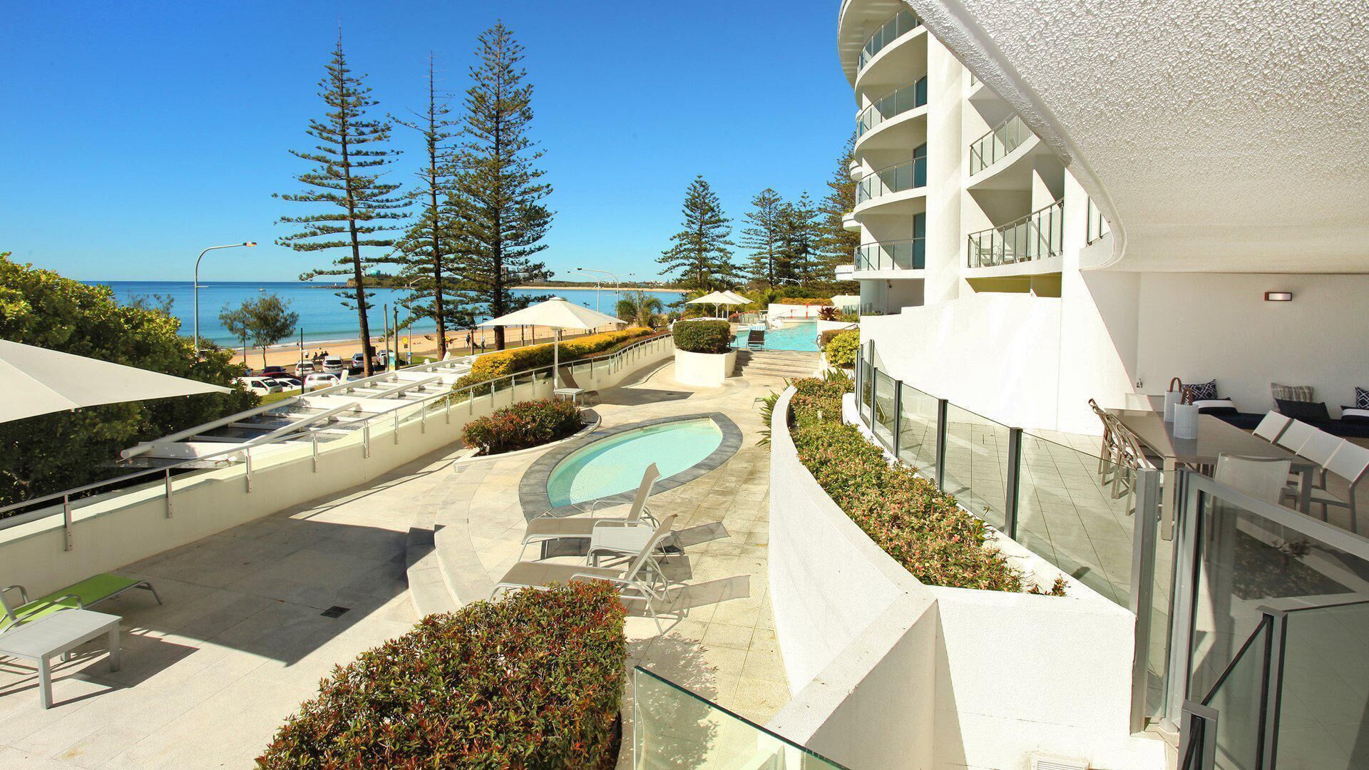 Sirocco 201 by G1 Holidays - Large Five Bedroom Beachfront Apartment in Sirocco Resort — image 30