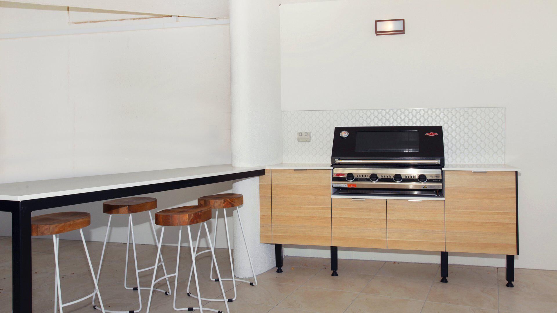 Sirocco 201 by G1 Holidays - Large Five Bedroom Beachfront Apartment in Sirocco Resort — image 29