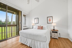 3 habitaciones, tabla de planchar con plancha y cuna de viaje