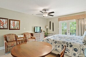 Schreibtisch, Bügeleisen/Bügelbrett, WLAN, Bettwäsche