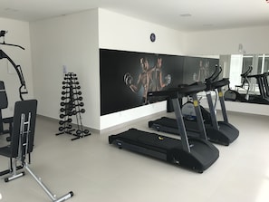 Fitness facility - Wonderful apartment in Florianópolis, on Ingleses Beach. With a swimming pool. (Florianópolis)