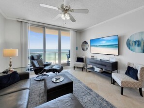 Unclassified image, 3 of 29, button