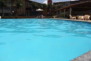 Utomhuspool