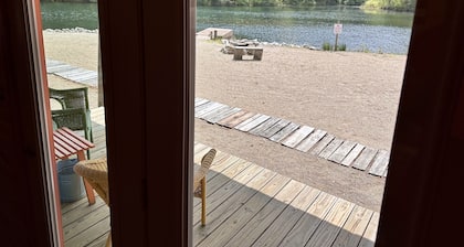 STRANDSTIL LAKESIDE MINI COTTAGE