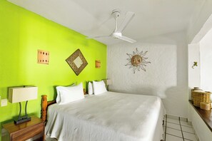 1 bedroom, Internet, bed sheets, alarm clocks