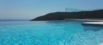 Big private eco villa on a mountain, infinity pool and amazing view over the sea